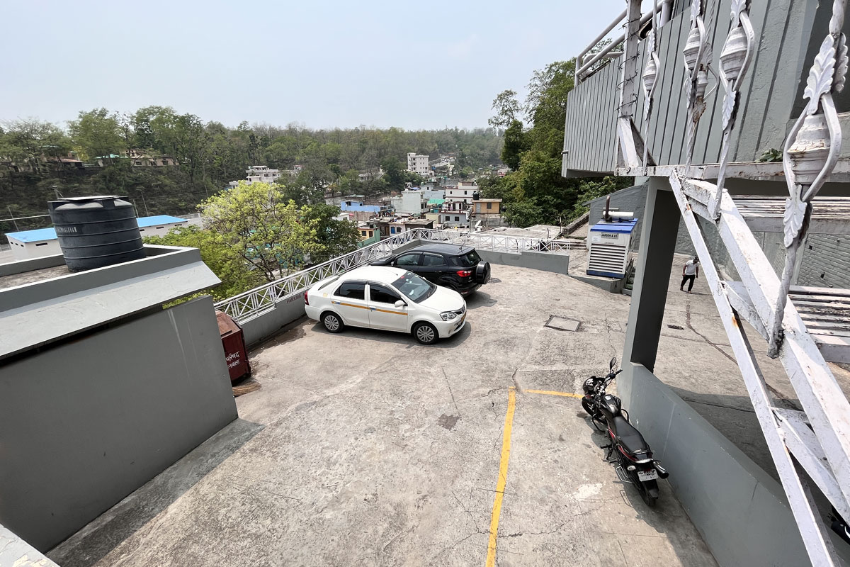 Hotel in Rishikesh Resorts in Rishikesh