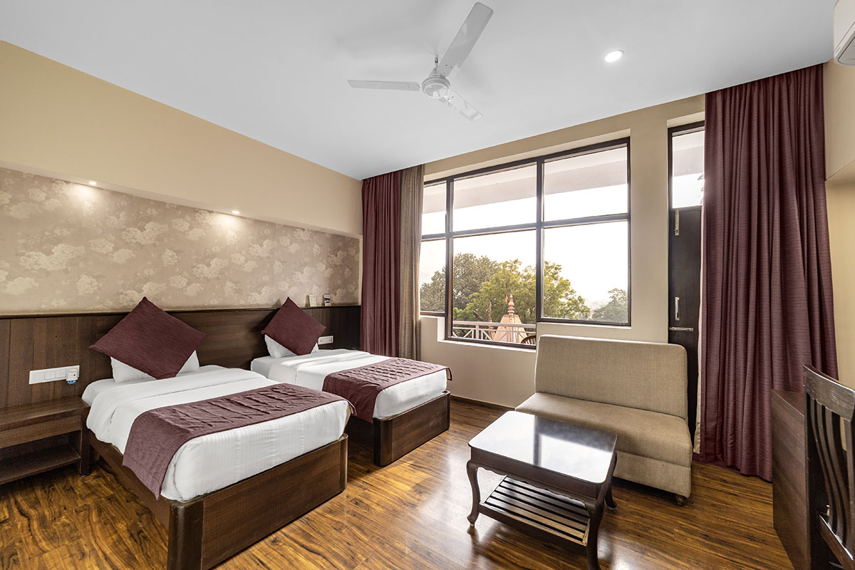 Hotel in Rishikesh Resorts in Rishikesh