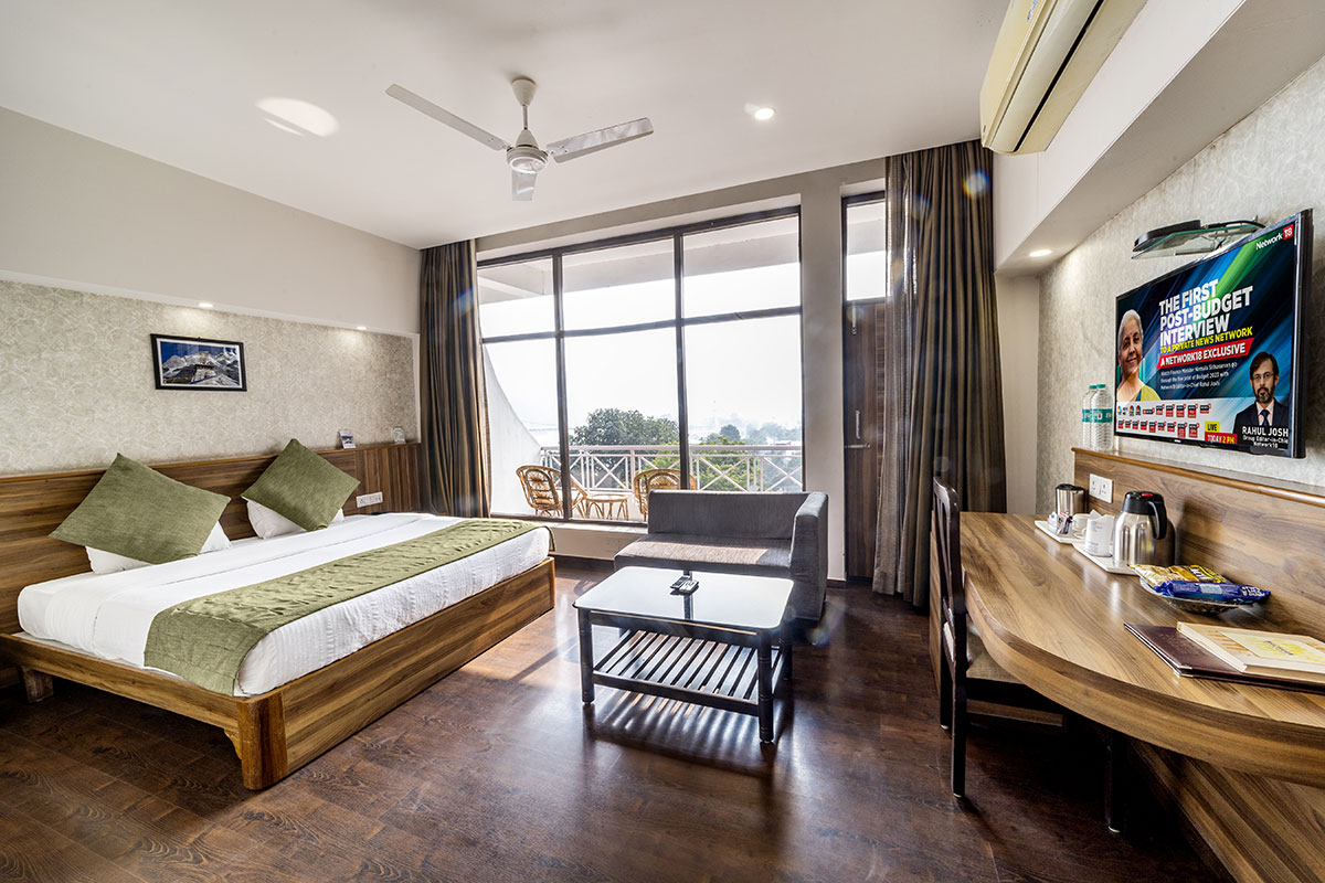 Hotel in Rishikesh Resorts in Rishikesh